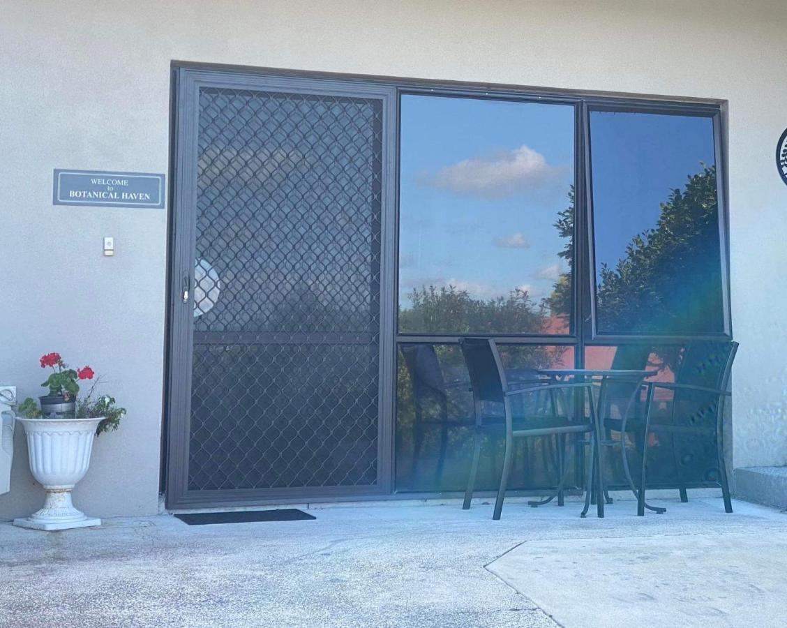 Botanical Haven Bed & Breakfast Tauranga Bagian luar foto