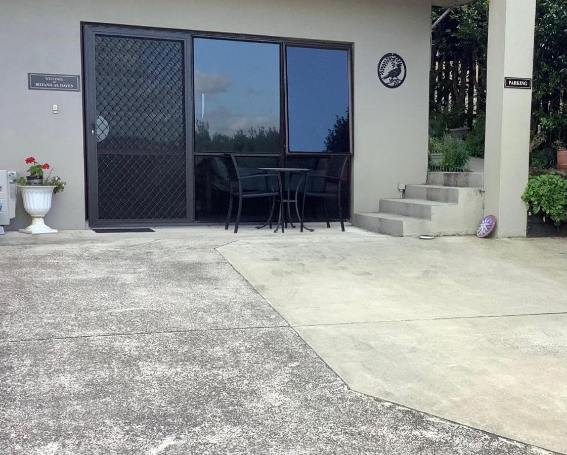 Botanical Haven Bed & Breakfast Tauranga Bagian luar foto